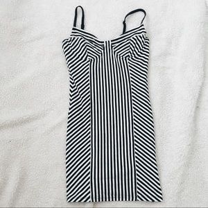 BODYCON DRESS